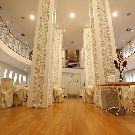 Hotel Luxor Rimini Extérieur photo