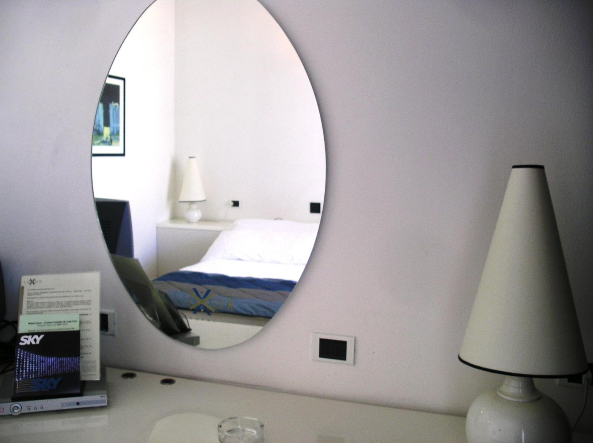Hotel Luxor Rimini Extérieur photo