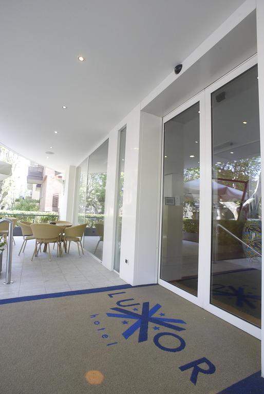 Hotel Luxor Rimini Extérieur photo